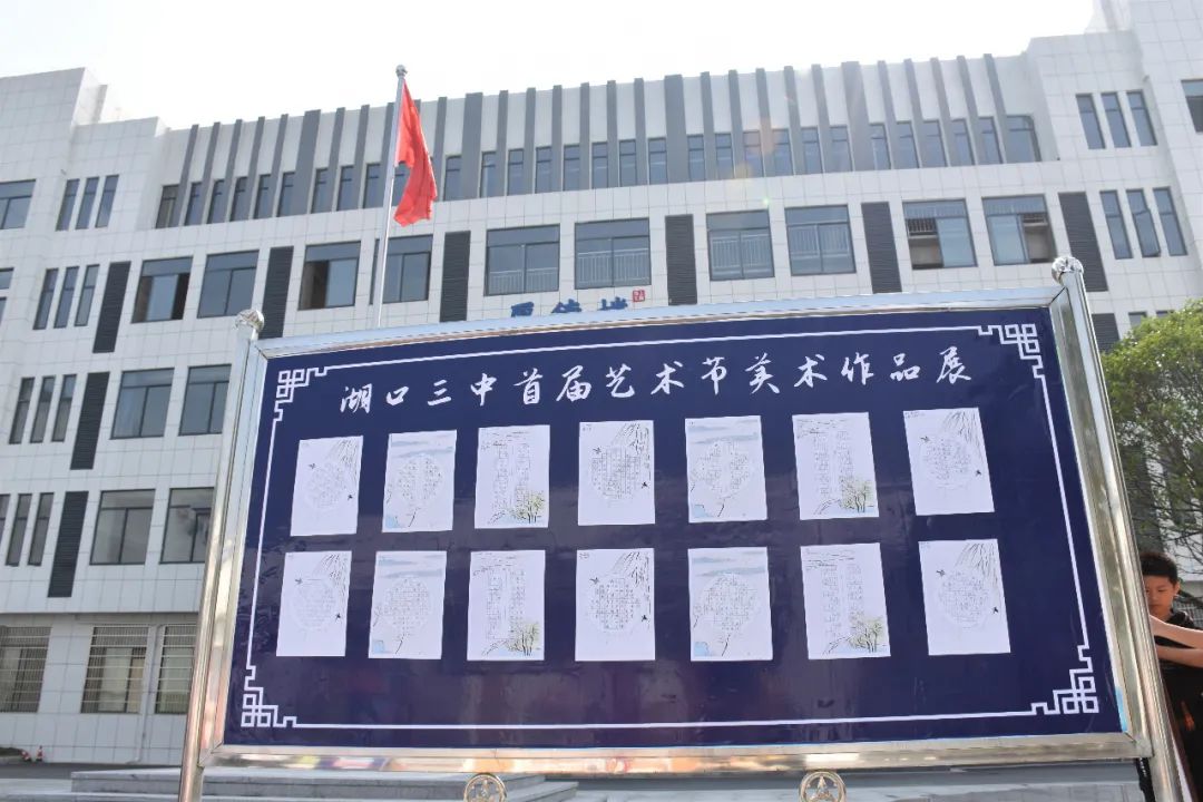 永煤裕东职工书屋:书香赋能成长文化滋养匠心(图1)