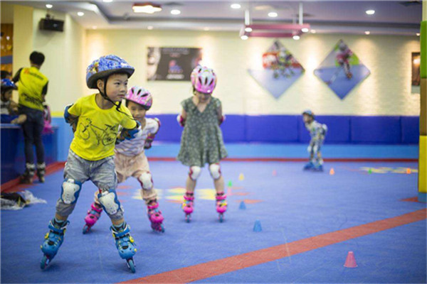 珠日河草原(图1)